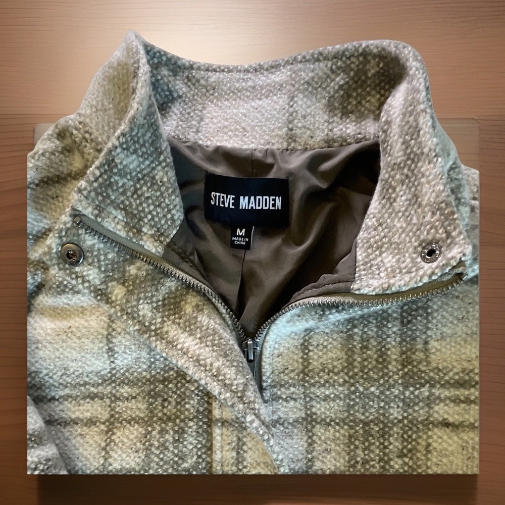 Steve Madden Women's Gray Plaid Collared Zip/Snap Jacket w/ Pockets M - Picture 2 of 13